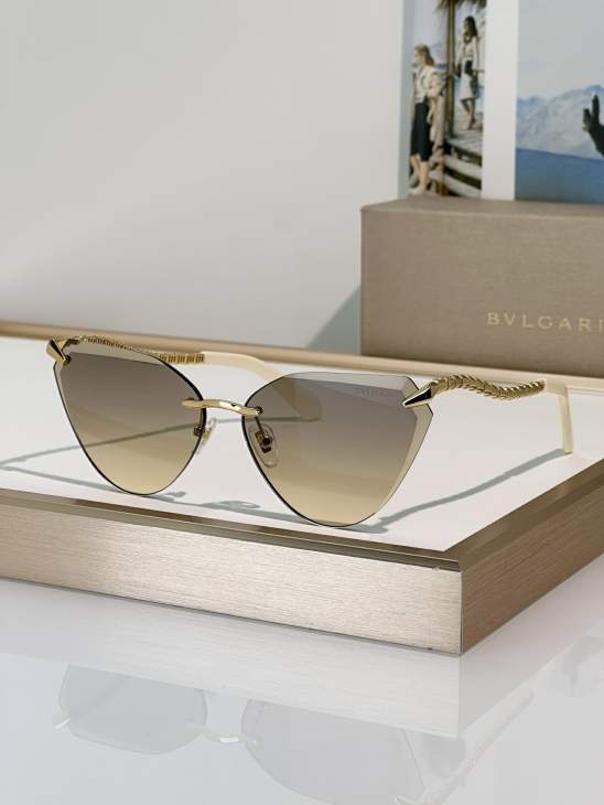 Picture of Bvlgari Sunglasses _SKUfw76512228fw